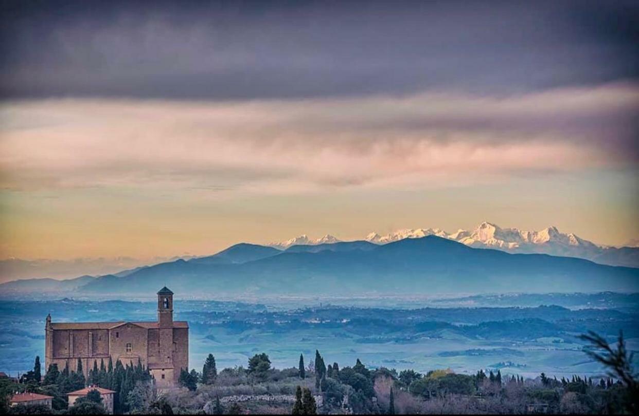 Agriturismo Casallario Volterra Kültér fotó